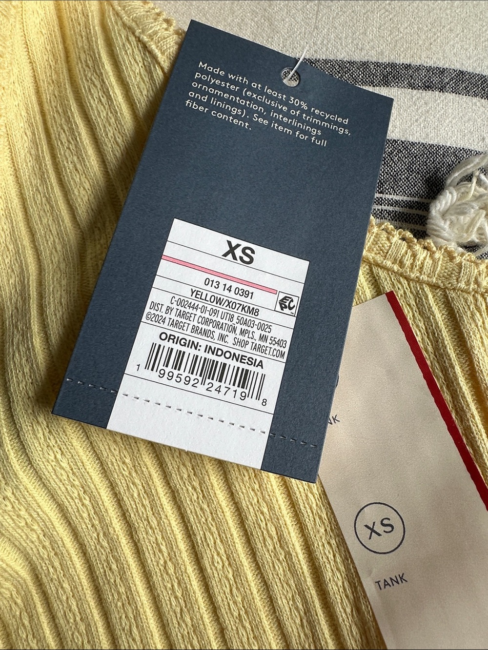 Universal Thread Ribbed Yellow Tank Top - Picture 5 of 8